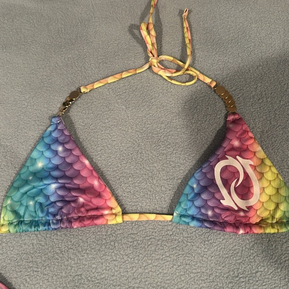 Mermaid 🧜‍♀️ String Colorful Bikini - Picture 2 of 4